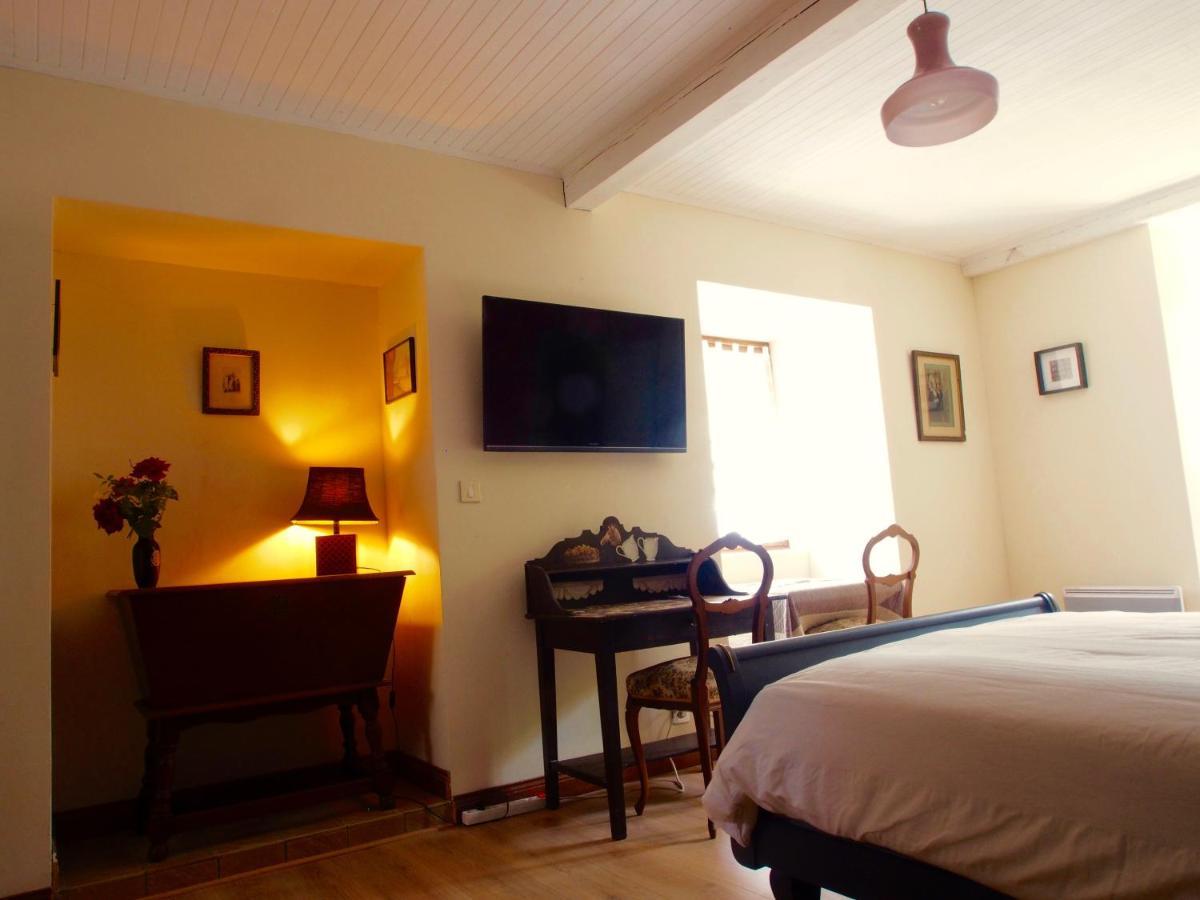 Le 7 Des Tonneliers Bed & Breakfast Castelfranc Екстериор снимка