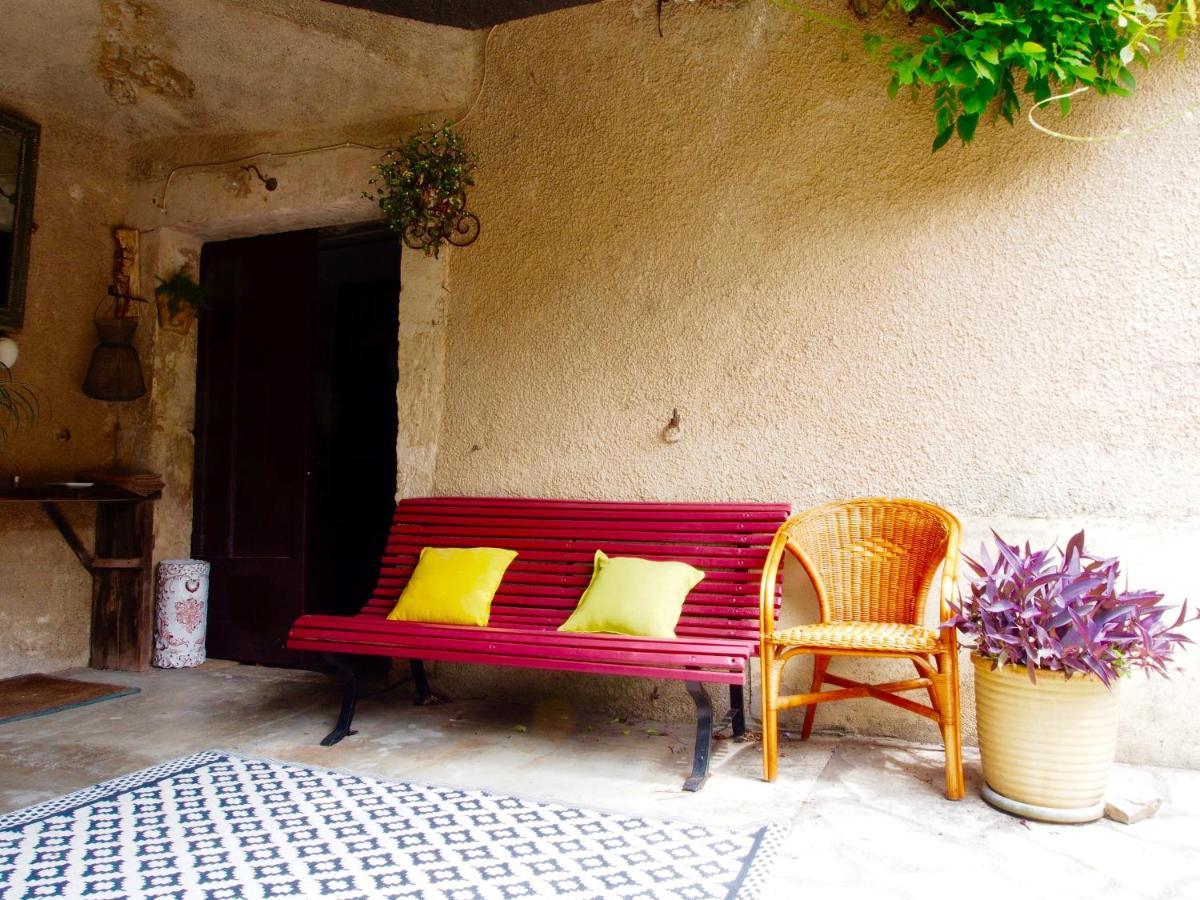 Le 7 Des Tonneliers Bed & Breakfast Castelfranc Екстериор снимка