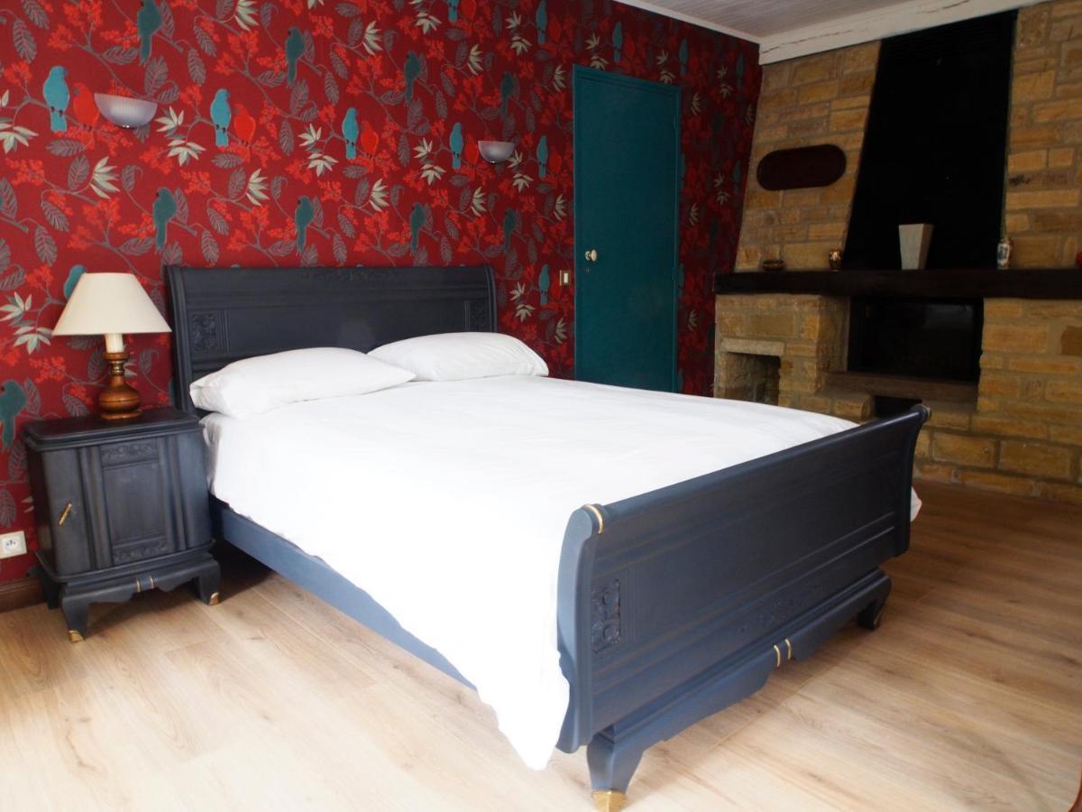 Le 7 Des Tonneliers Bed & Breakfast Castelfranc Екстериор снимка