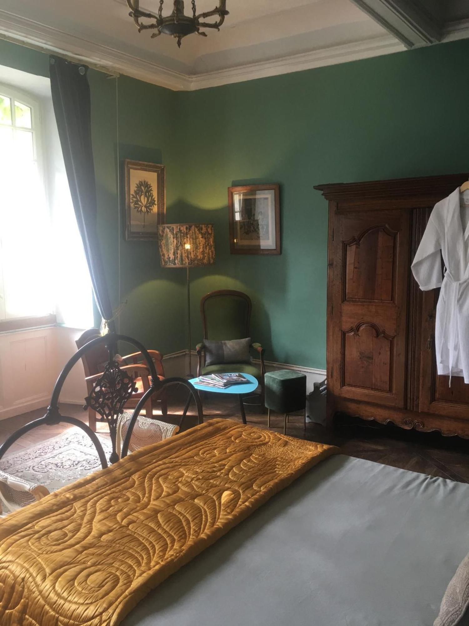 Le 7 Des Tonneliers Bed & Breakfast Castelfranc Екстериор снимка